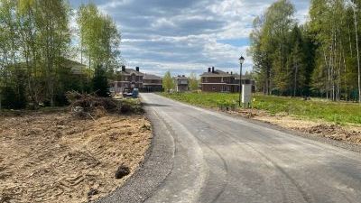 Асфальтирование дорог первой очереди